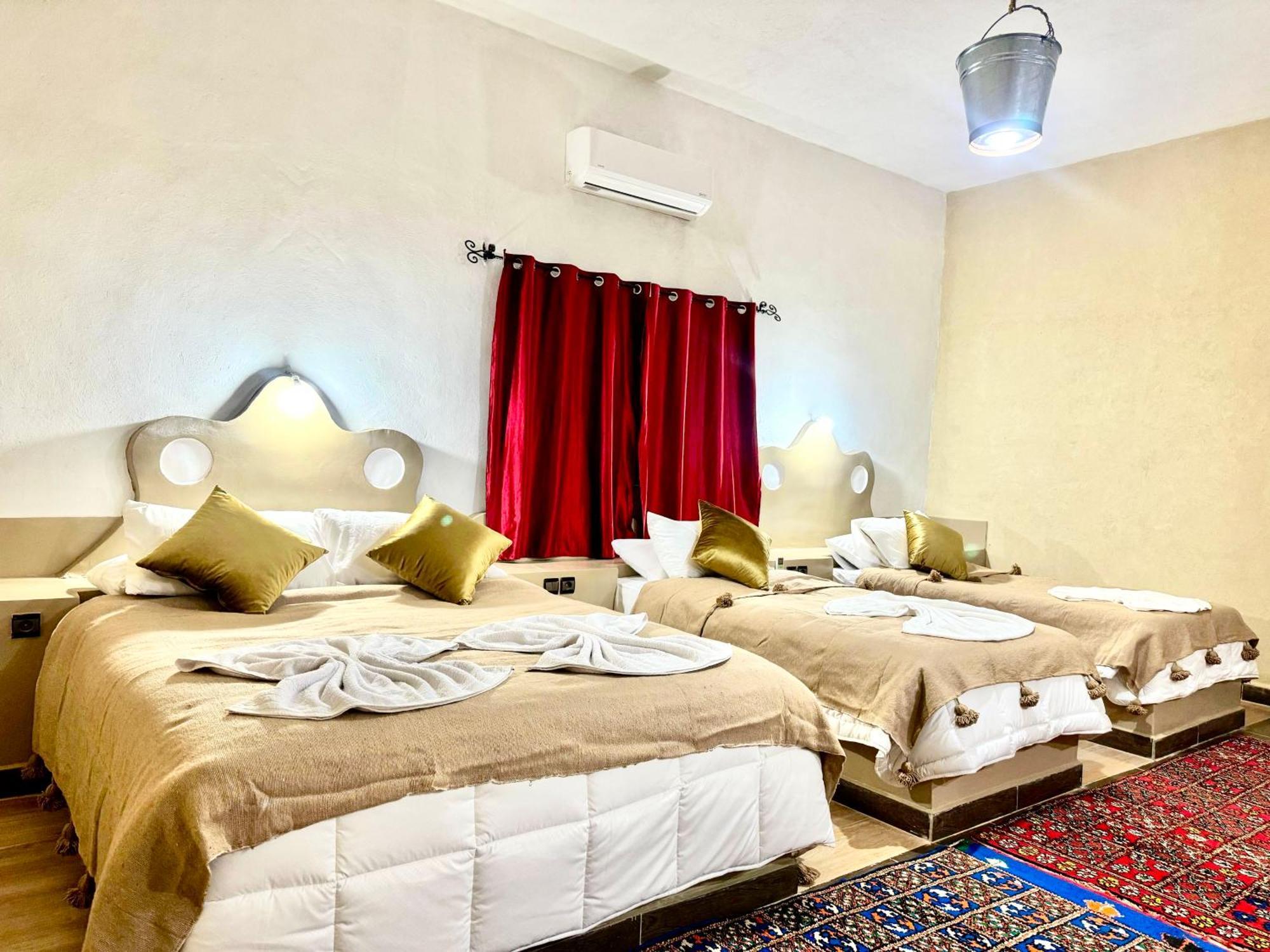 Riad Kasbah Le Touareg Merzuga Kültér fotó